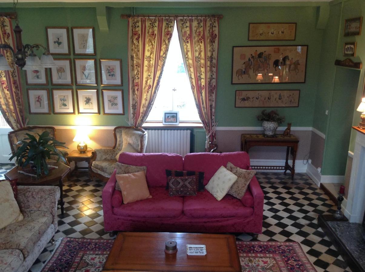 La Grange Terrou Guest House Saint-Germain-de-Confolens ภายนอก รูปภาพ
